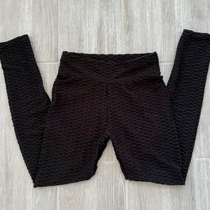 NWOT High Waist Ruched Butt Leggings